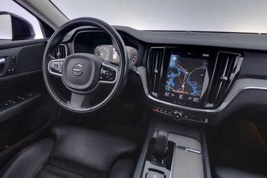 Volvo V60 Cross Country vaihtoauto