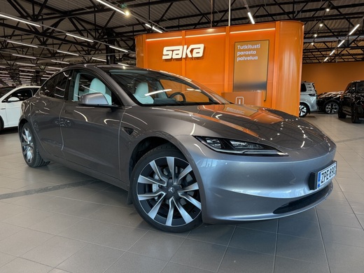 Tesla Model 3 vaihtoauto