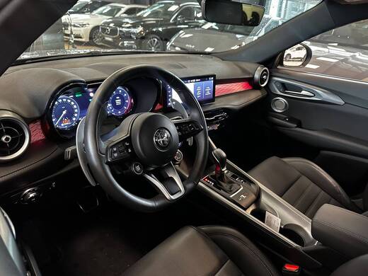 Alfa Romeo Tonale vaihtoauto