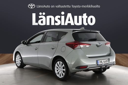 Toyota Auris vaihtoauto