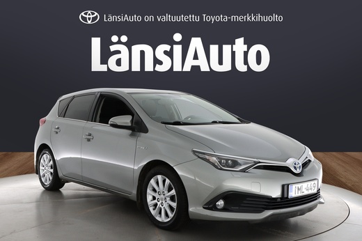 Toyota Auris vaihtoauto