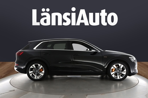 Audi e-tron vaihtoauto