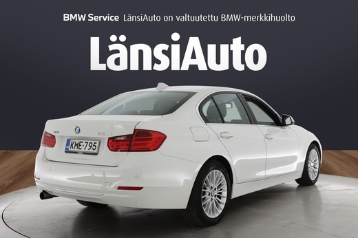 BMW 320 vaihtoauto