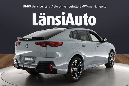 BMW iX2 vaihtoauto