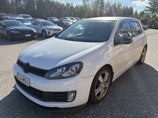 Volkswagen Golf vaihtoauto