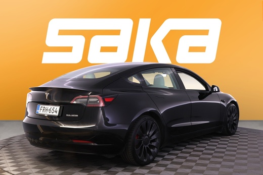 Tesla Model 3 vaihtoauto