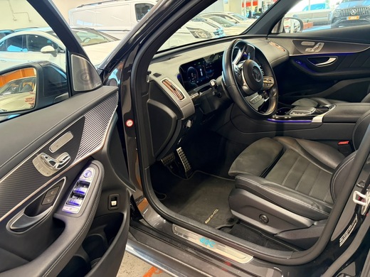 Mercedes-Benz EQC vaihtoauto