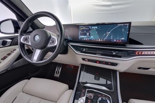 BMW X5 vaihtoauto