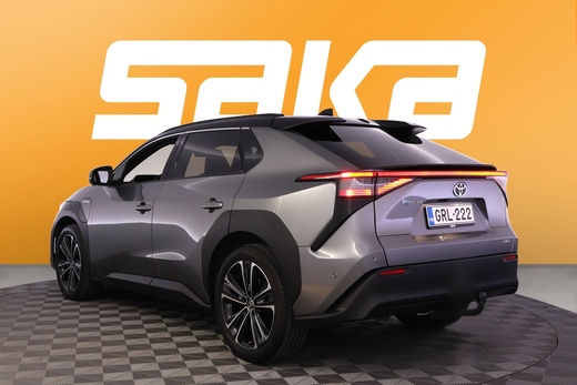 Toyota bZ4X vaihtoauto