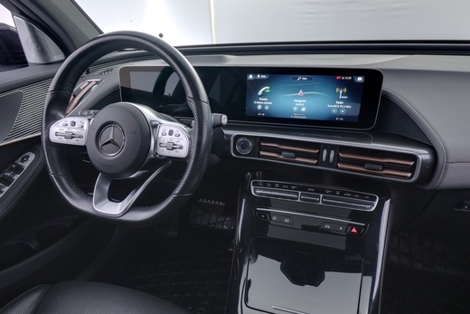 Mercedes-Benz EQC vaihtoauto