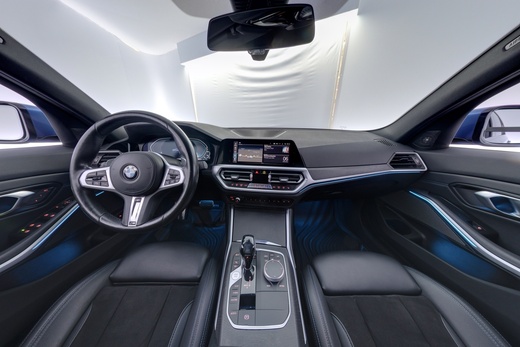 BMW 330 vaihtoauto