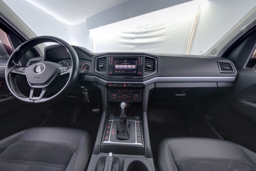 Volkswagen Amarok vaihtoauto