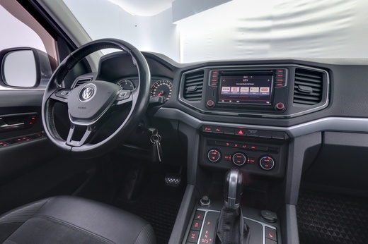 Volkswagen Amarok vaihtoauto