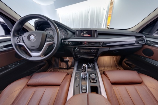 BMW X5 vaihtoauto