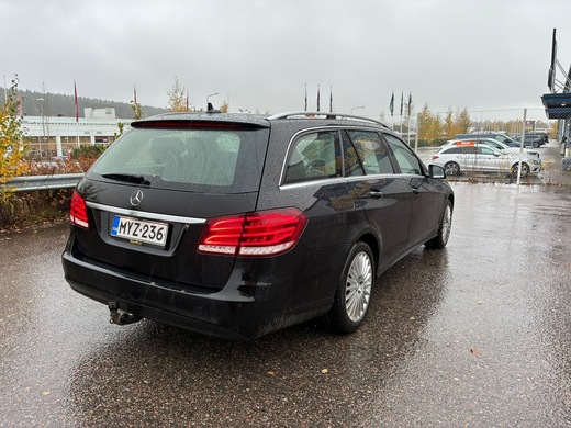 Mercedes-Benz E vaihtoauto