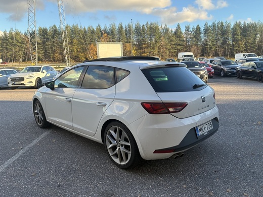 SEAT Leon vaihtoauto