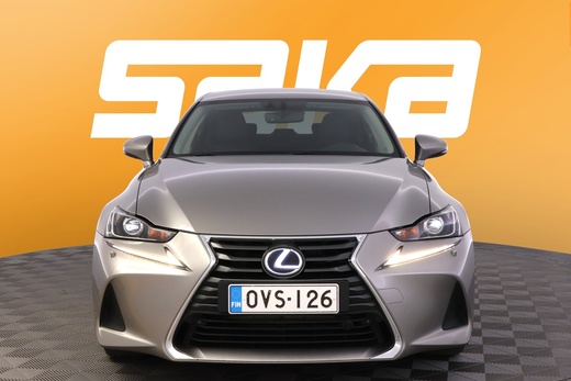 Lexus IS vaihtoauto