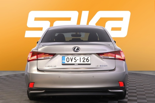 Lexus IS vaihtoauto