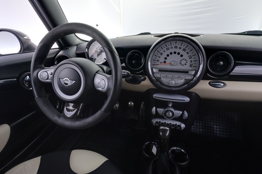 Mini John Cooper Works vaihtoauto
