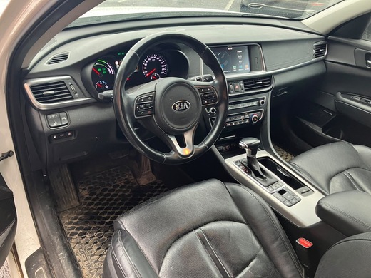 Kia Optima vaihtoauto