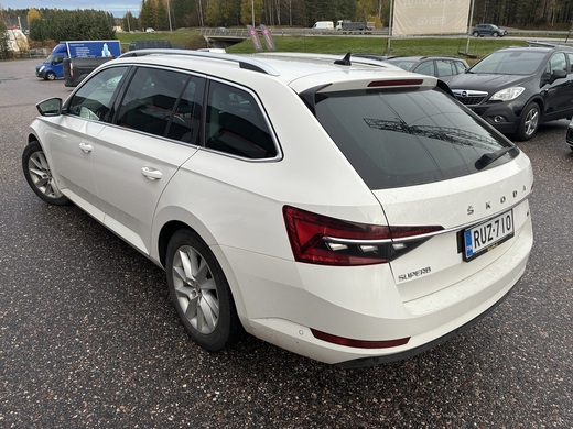 Skoda Superb vaihtoauto