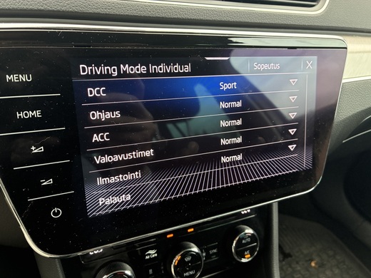 Skoda Superb vaihtoauto