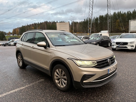 Volkswagen Tiguan vaihtoauto