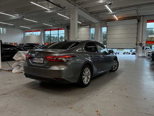 Toyota Camry vaihtoauto