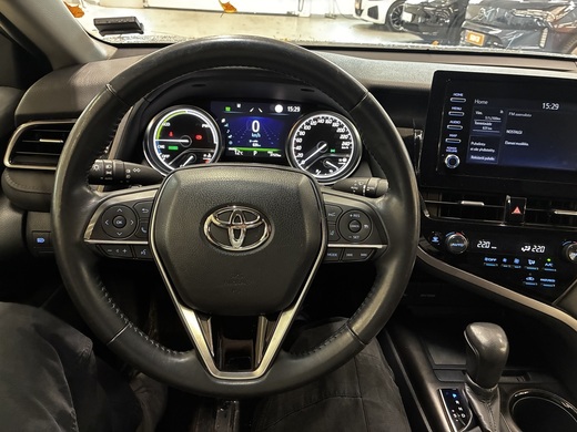 Toyota Camry vaihtoauto