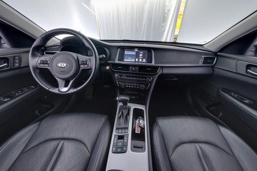 Kia Optima vaihtoauto