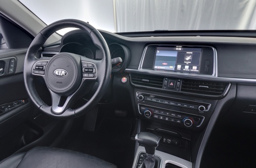Kia Optima vaihtoauto
