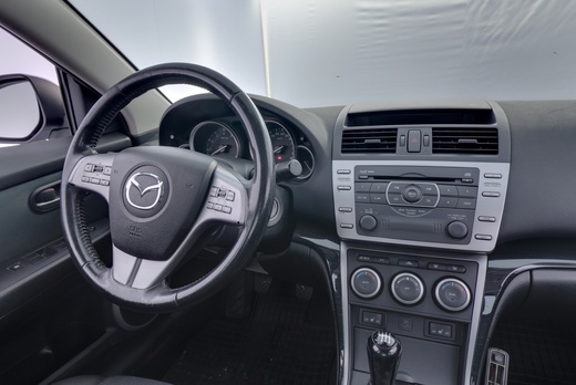 Mazda 6 vaihtoauto