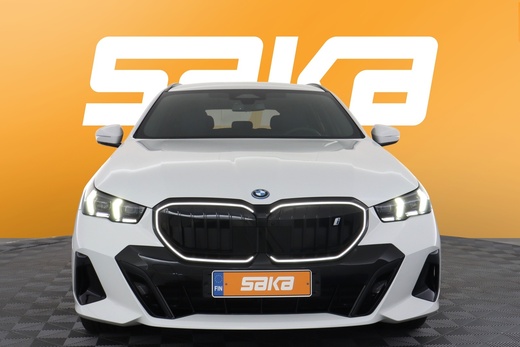 BMW i5 vaihtoauto