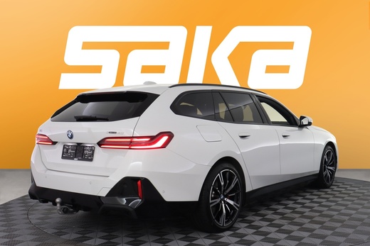 BMW i5 vaihtoauto