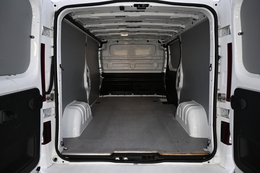 Opel Vivaro vaihtoauto