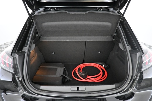 Peugeot e-208 vaihtoauto