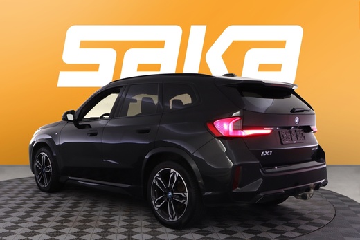 BMW iX1 vaihtoauto