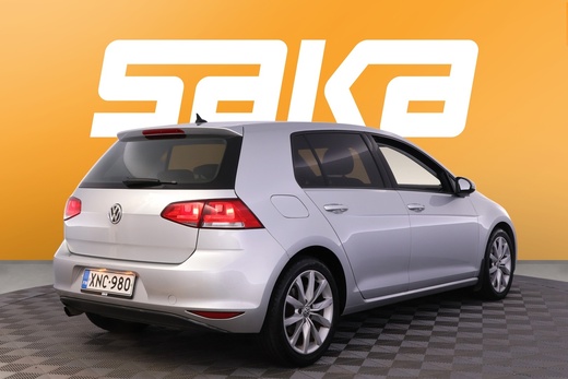 Volkswagen Golf vaihtoauto