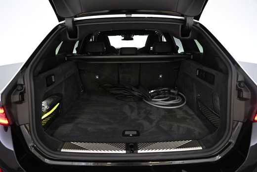 BMW i5 vaihtoauto