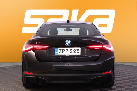 BMW i4 vaihtoauto
