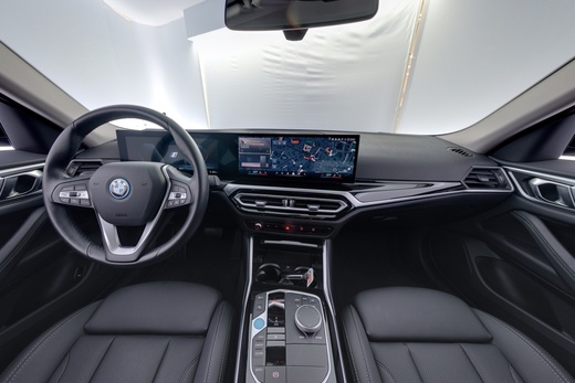 BMW i4 vaihtoauto
