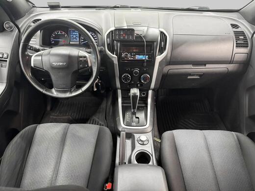 Isuzu D-Max vaihtoauto