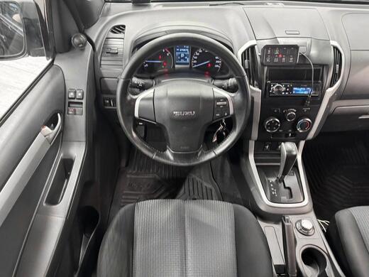 Isuzu D-Max vaihtoauto