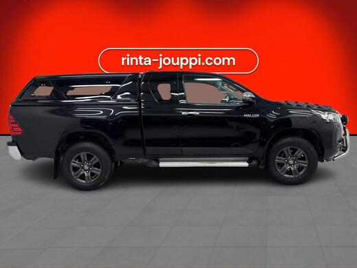 Toyota Hilux vaihtoauto