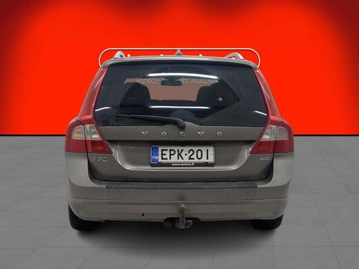 Volvo V70 vaihtoauto