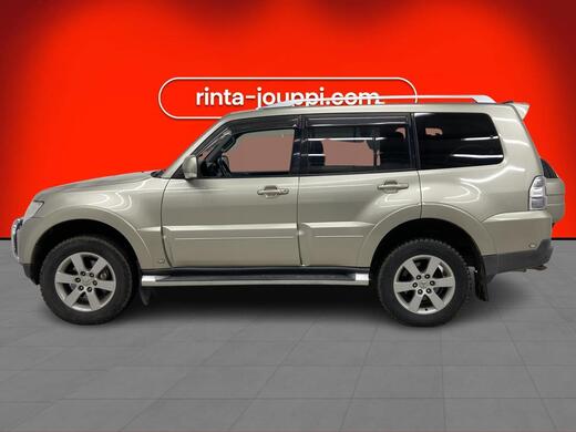 Mitsubishi Pajero vaihtoauto