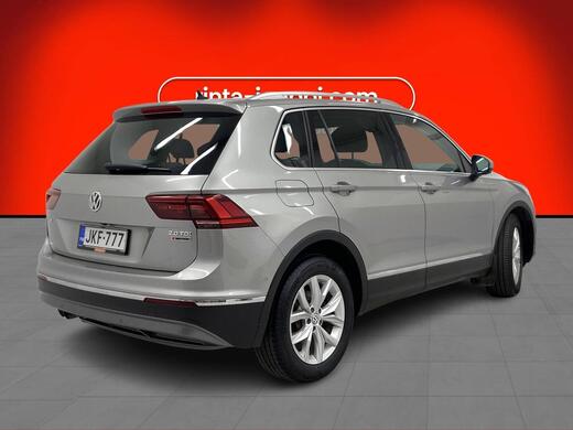 Volkswagen Tiguan vaihtoauto