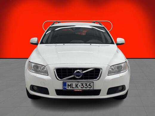 Volvo V70 vaihtoauto