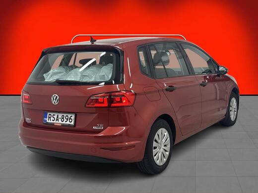 Volkswagen Golf Sportsvan vaihtoauto