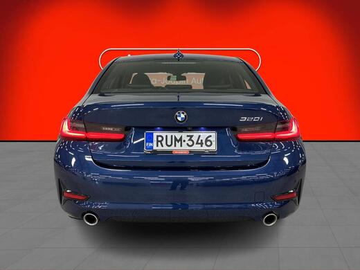 BMW 320 vaihtoauto